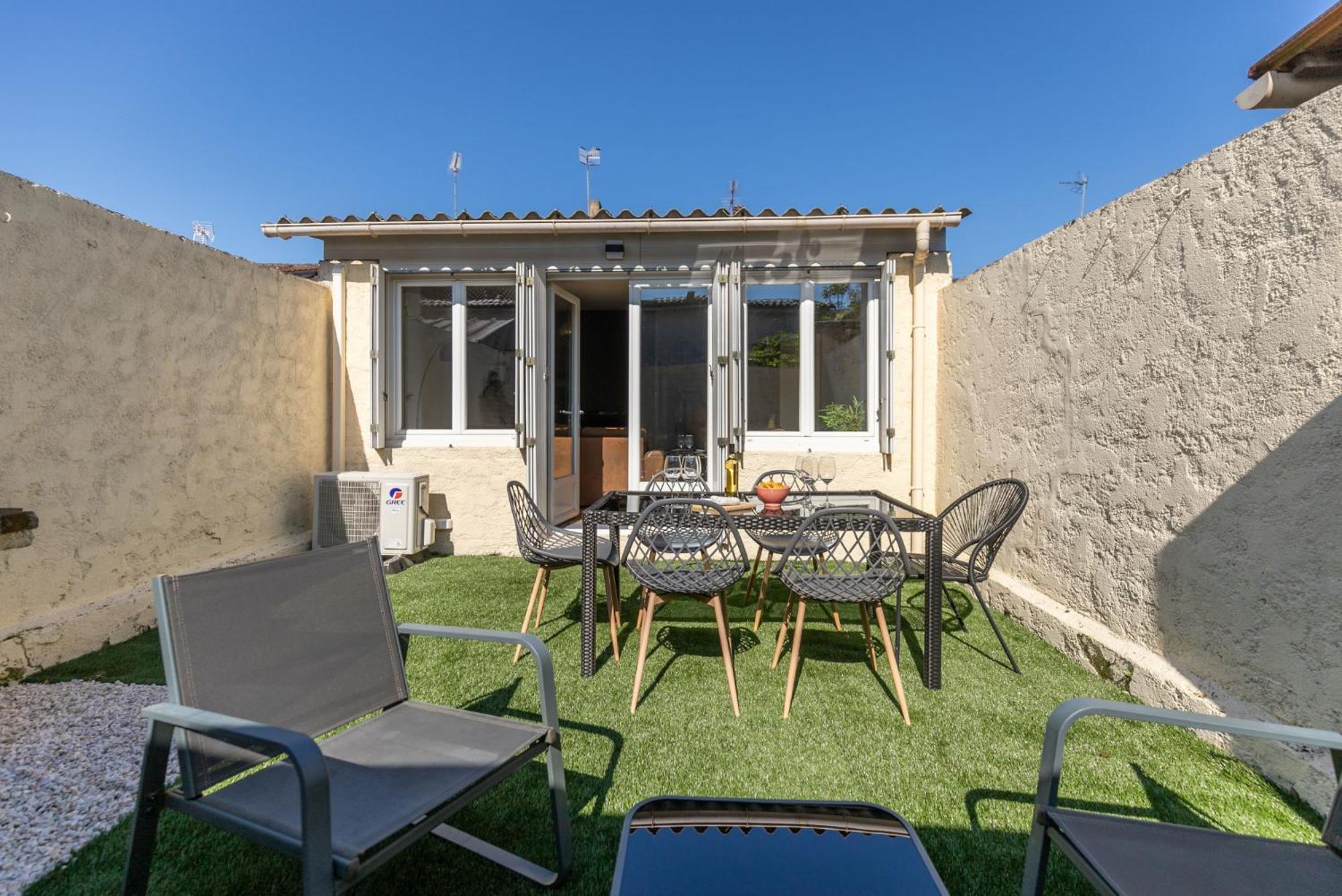 ברגרק Le Patio - Spacieux T3 Avec Climatisation Et Jardin Privatif מראה חיצוני תמונה