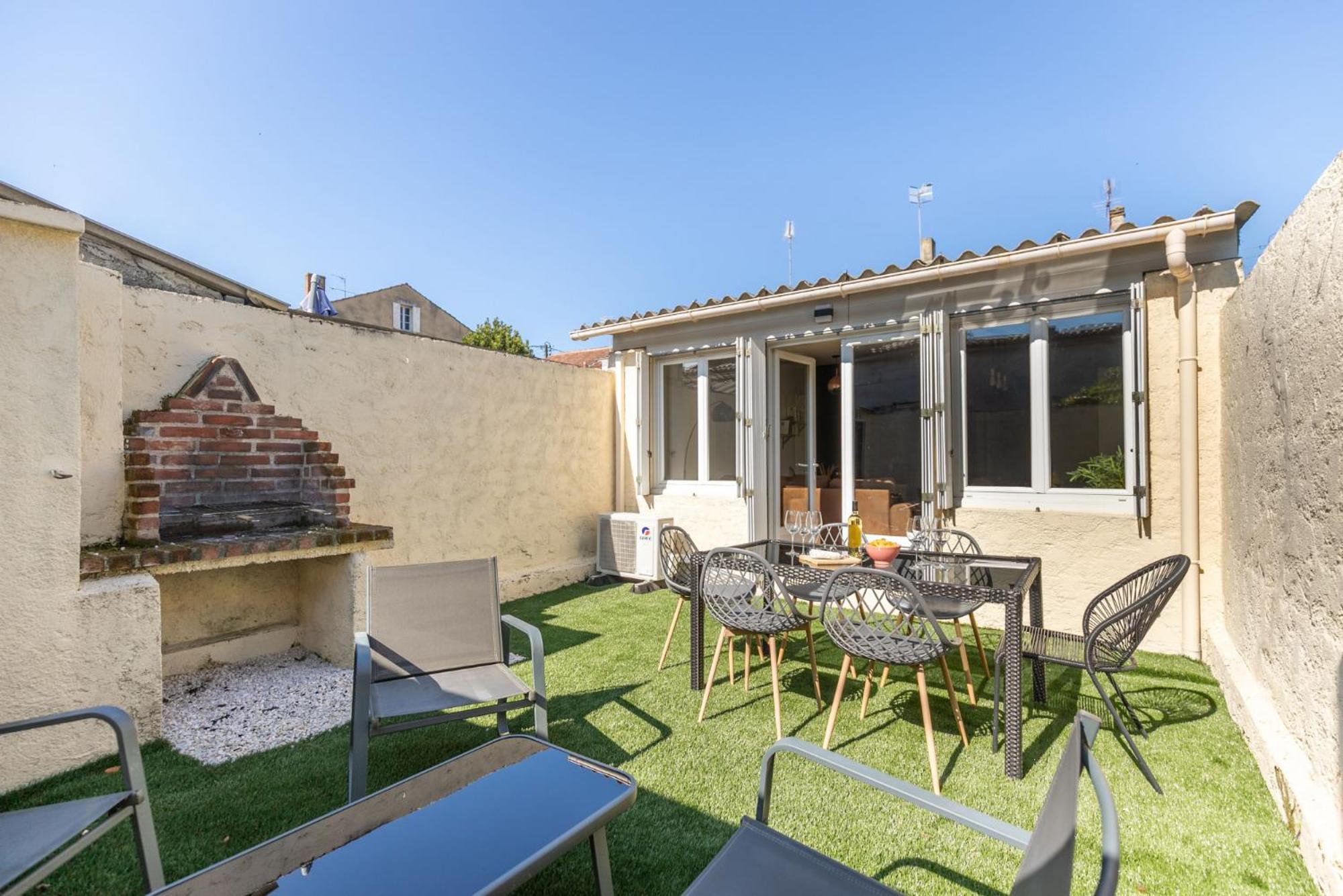 ברגרק Le Patio - Spacieux T3 Avec Climatisation Et Jardin Privatif מראה חיצוני תמונה